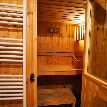 Apartment Mojstrovka With Terrace In City Center Kranjska Gora Buitenkant foto