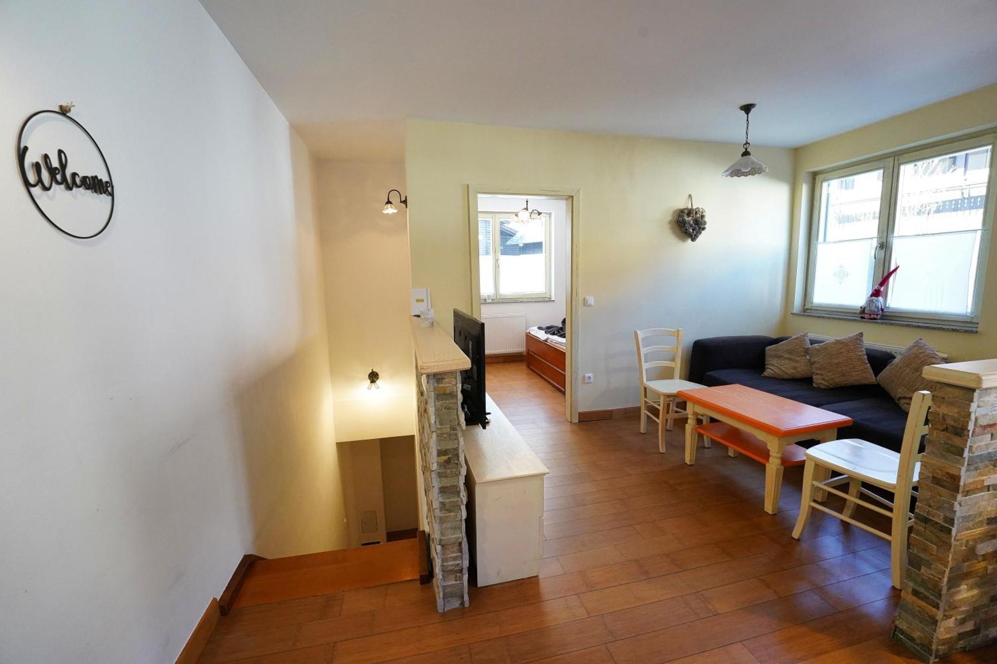 Apartment Mojstrovka With Terrace In City Center Kranjska Gora Buitenkant foto