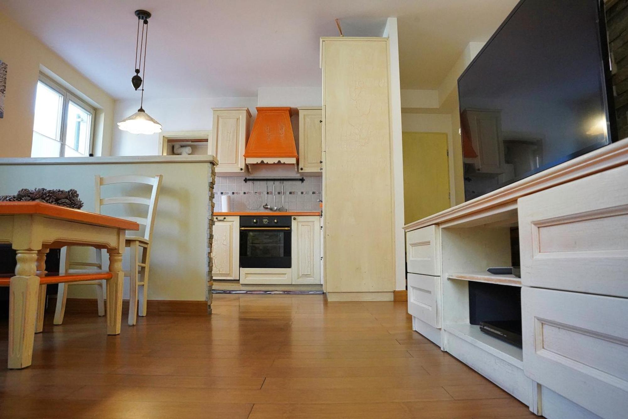 Apartment Mojstrovka With Terrace In City Center Kranjska Gora Buitenkant foto